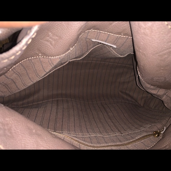 Louis Vuitton Artsy Leather Empriente - Picture 4 of 16